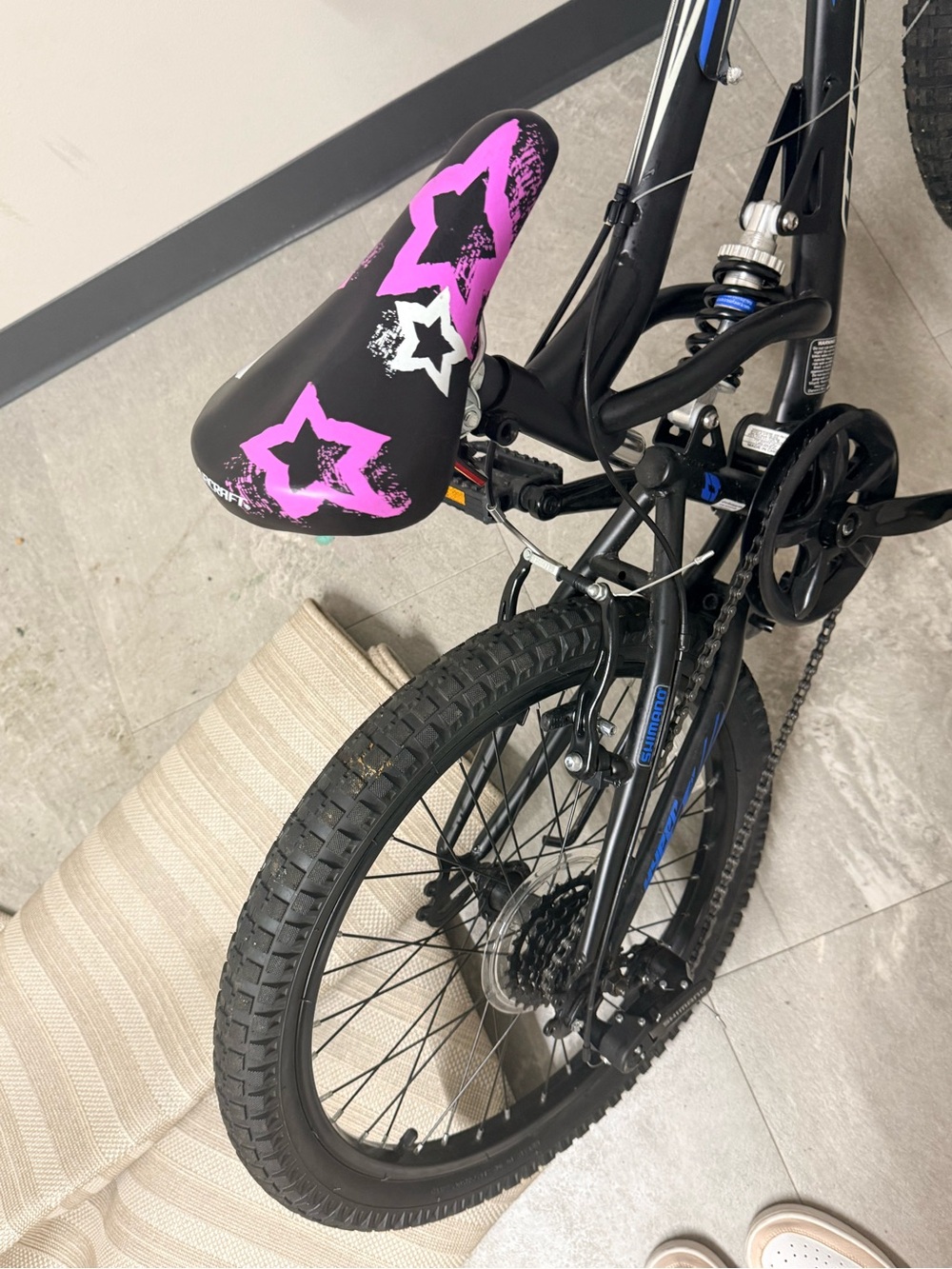 Kids Black Bottoms with Pink Star Accent - Unbranded